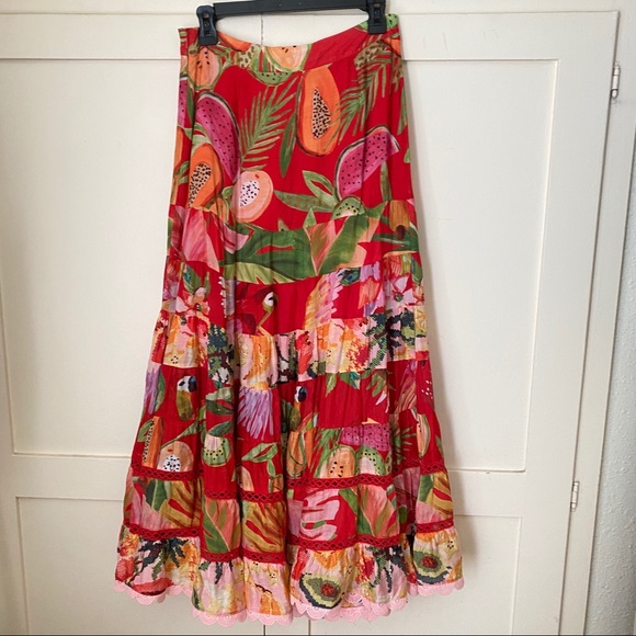 NWT Farm Rio Macaw Tropical Fruit Tiered Maxi Skirt Size Medium - Picture 6 of 8